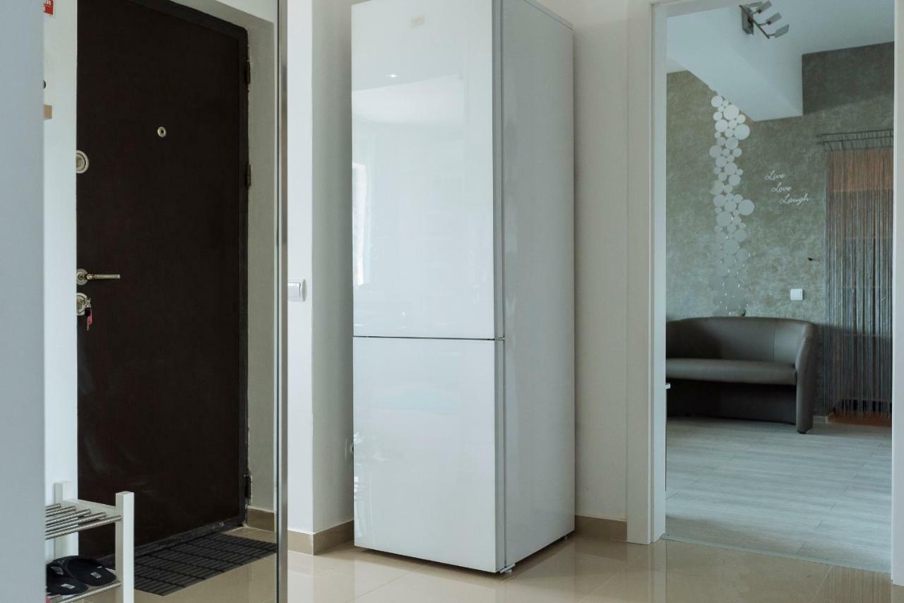 ブカレストLuxury Flat 9 Near Metroアパートメント エクステリア 写真