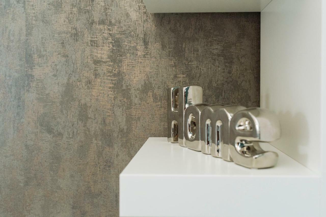 ブカレストLuxury Flat 9 Near Metroアパートメント エクステリア 写真
